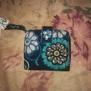 Vera Bradley mini zip wallet